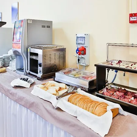 Hotell Avana Mare 3*