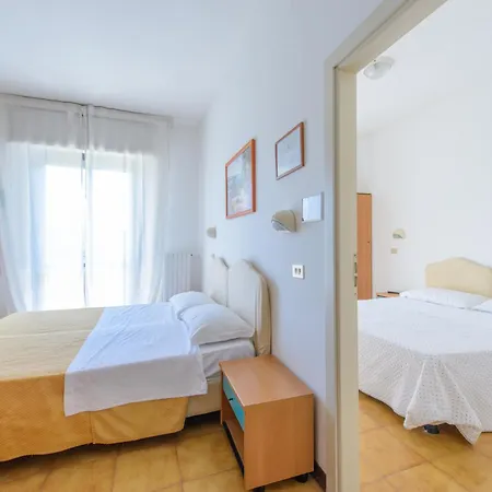 Avana Mare ريميني