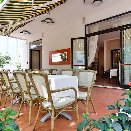 Avana Mare - Pranzo E Cena A Buffet Eat