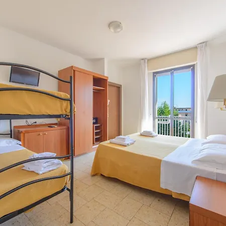 Hotel Avana Mare - Pranzo E Cena A Buffet Eat 3*